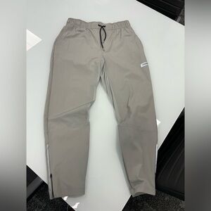 NWOT Legends Carson Pant in Light Gray - Men’s Large